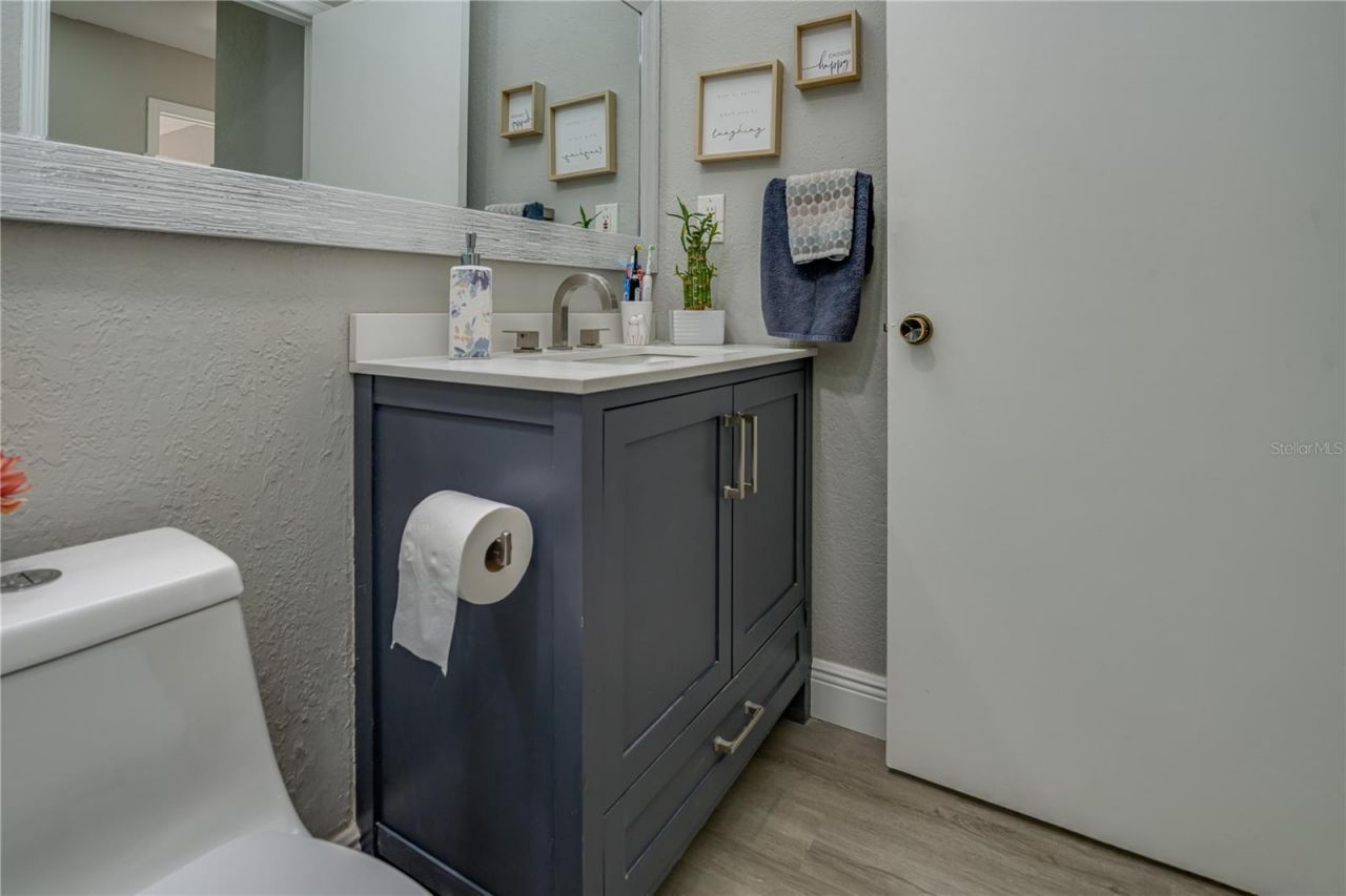 10263 Gandy Boulevard N, Unit 2106, Saint Petersburg, FL 33702 Photo