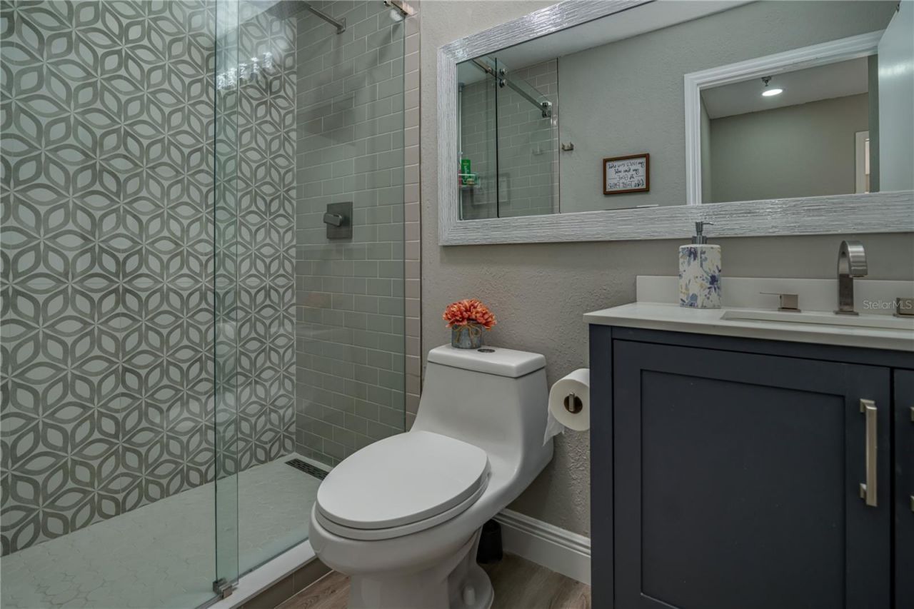 10263 Gandy Boulevard N, Unit 2106, Saint Petersburg, FL 33702 Photo