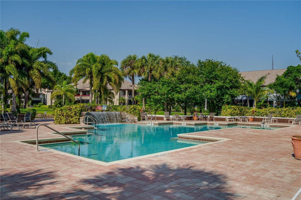 10263 Gandy Boulevard N, Unit 2106, Saint Petersburg, FL 33702 Photo