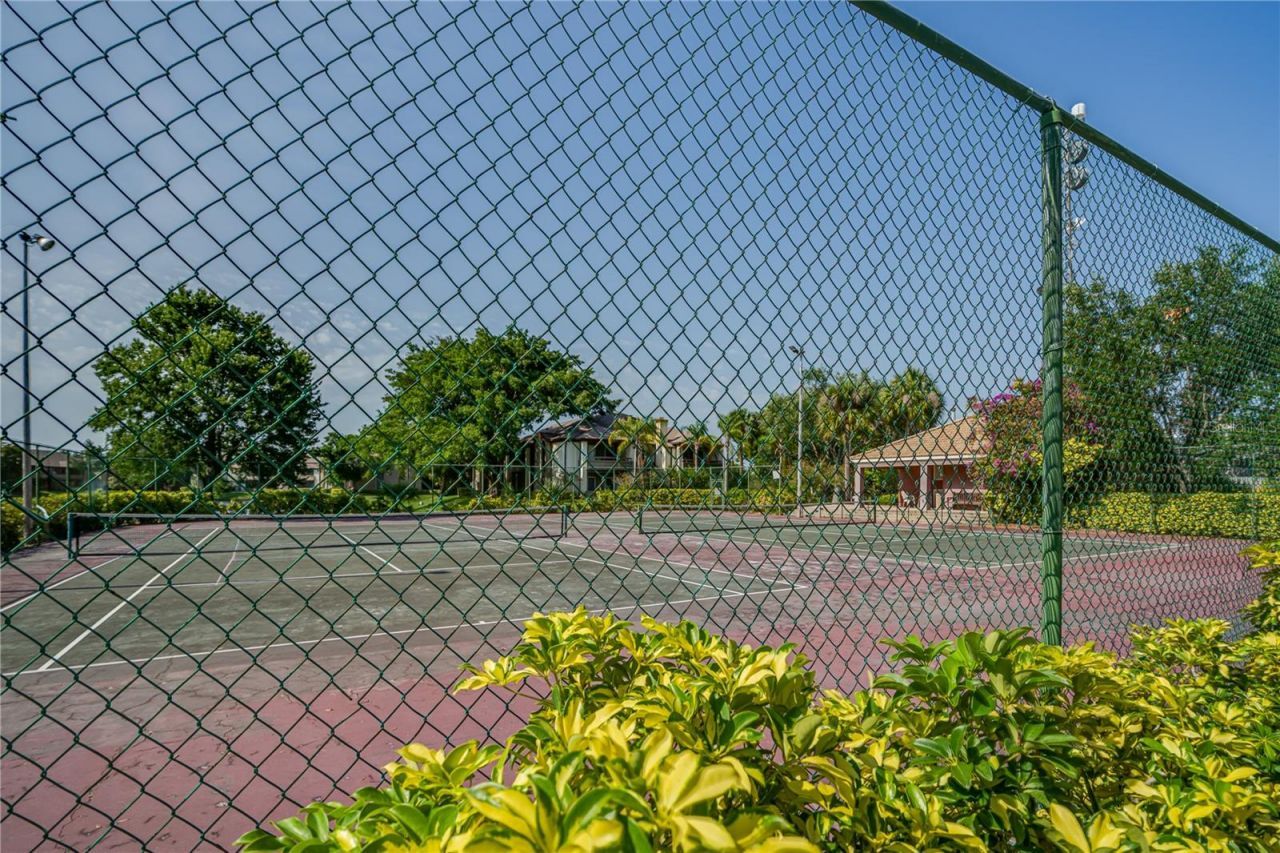10263 Gandy Boulevard N, Unit 2106, Saint Petersburg, FL 33702 Photo