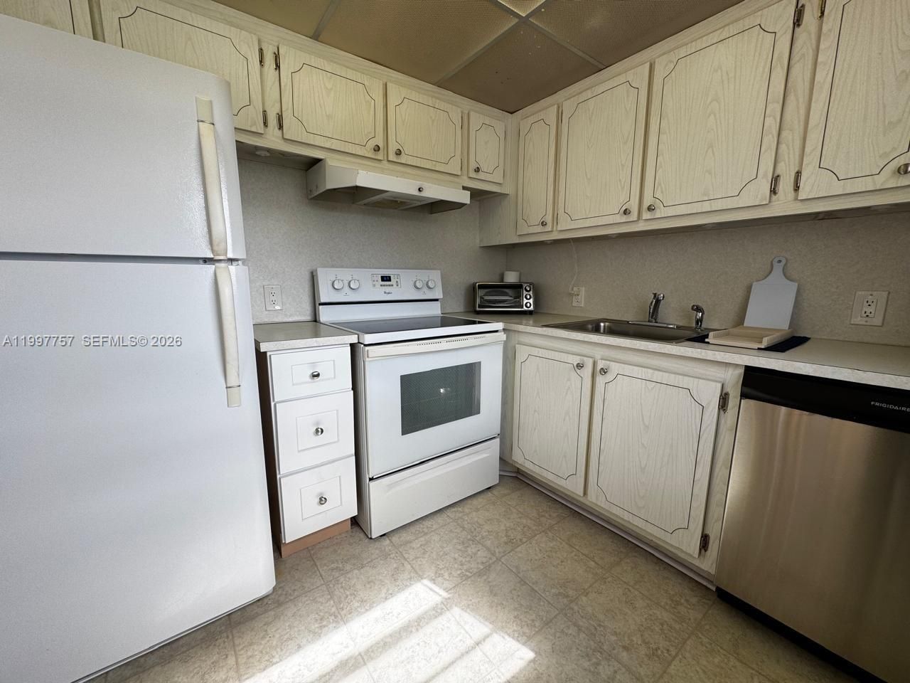 536 Fanshaw M, Unit 536, Boca Raton, FL 33434 Photo