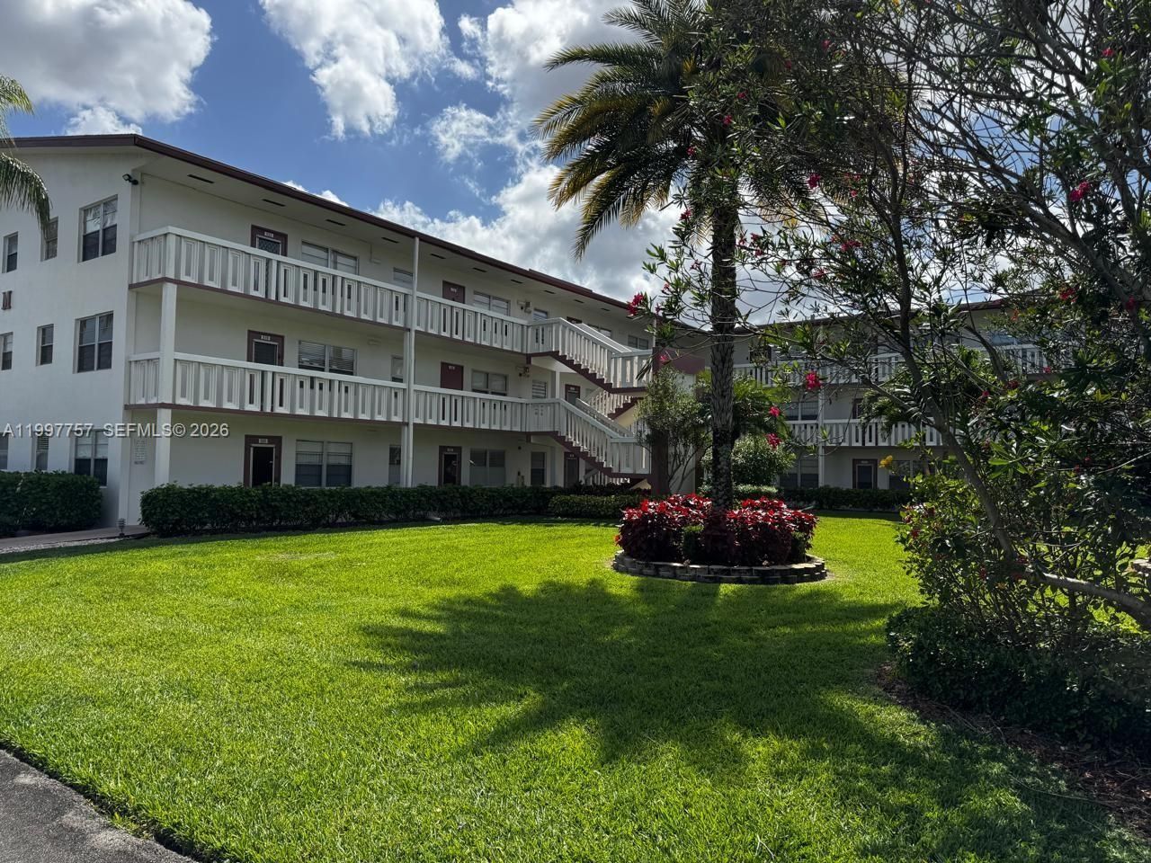 536 Fanshaw M, Unit 536, Boca Raton, FL 33434 Photo