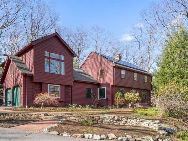 162 Western Ave, Sherborn, MA 01770