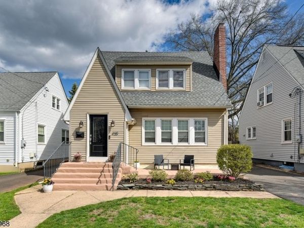 425 Bartine St, Somerville, NJ 08876