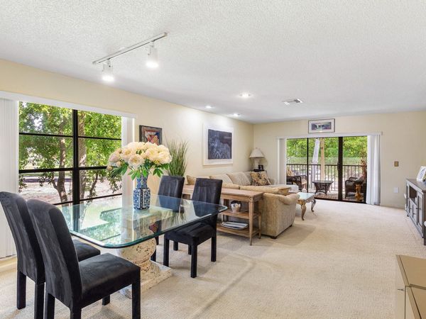 29 Stratford Lane West, Unit B, Boynton Beach, FL 33436