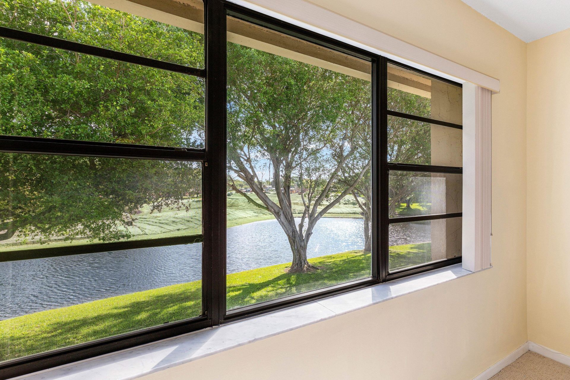 29 Stratford Lane West, Unit B, Boynton Beach, FL 33436 Photo