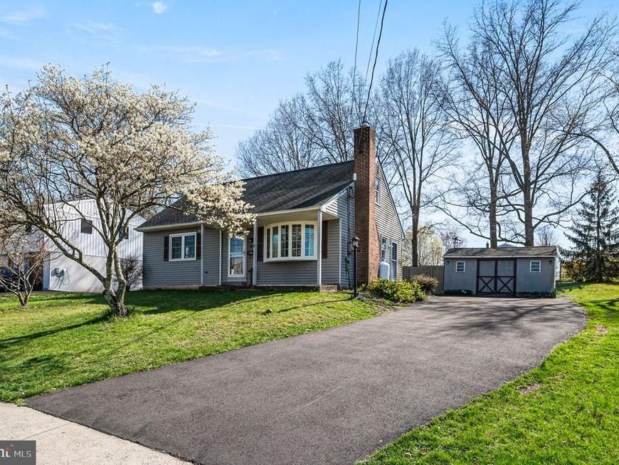 36 Indian Valley Lane, Telford, PA 18969 Main Photo