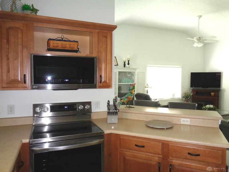 509 Golden Crossing, Unit 509, Eaton, OH 45320 Photo 11