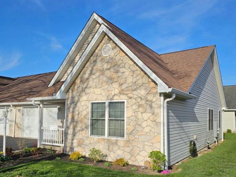 509 Golden Crossing, Unit 509, Eaton, OH 45320 Photo 30