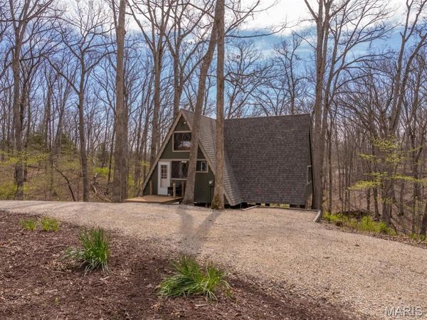 357 Seebrook Lake Drive , Innsbrook, MO 63390