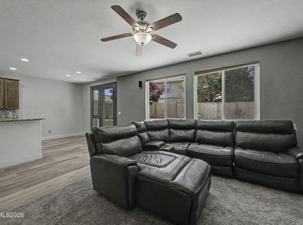 10891 Pebble Hill Drive, Reno, NV 89521 Photo