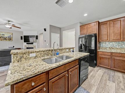 10891 Pebble Hill Drive, Reno, NV 89521 Photo