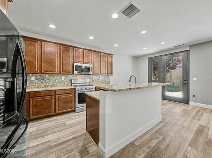 10891 Pebble Hill Drive, Reno, NV 89521 Photo