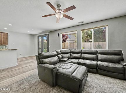 10891 Pebble Hill Drive, Reno, NV 89521 Photo