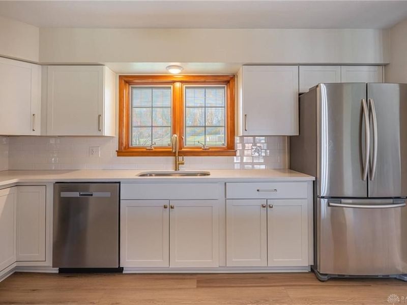 804 Lovetta Drive, Kettering, OH 45429 Photo 11