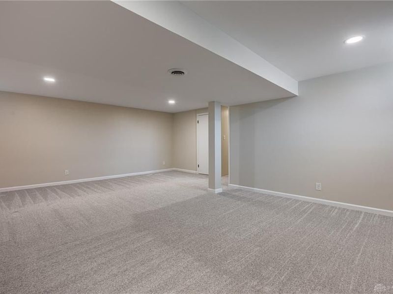 804 Lovetta Drive, Kettering, OH 45429 Photo 25