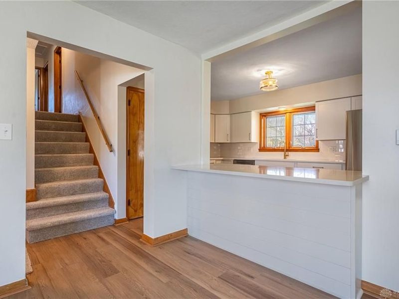 804 Lovetta Drive, Kettering, OH 45429 Photo 5