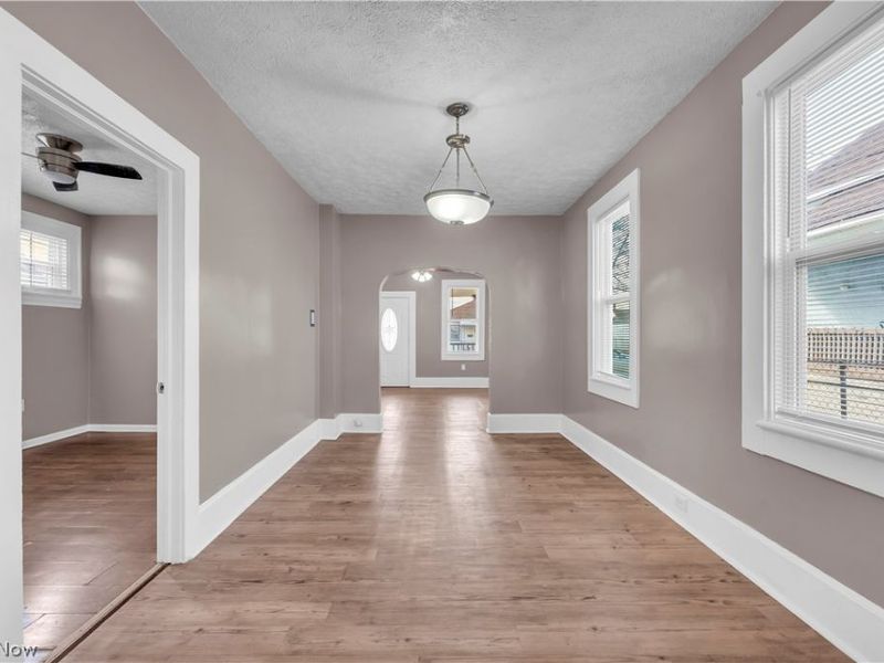 5628 Pacific Avenue, Cleveland, OH 44102 Photo 10