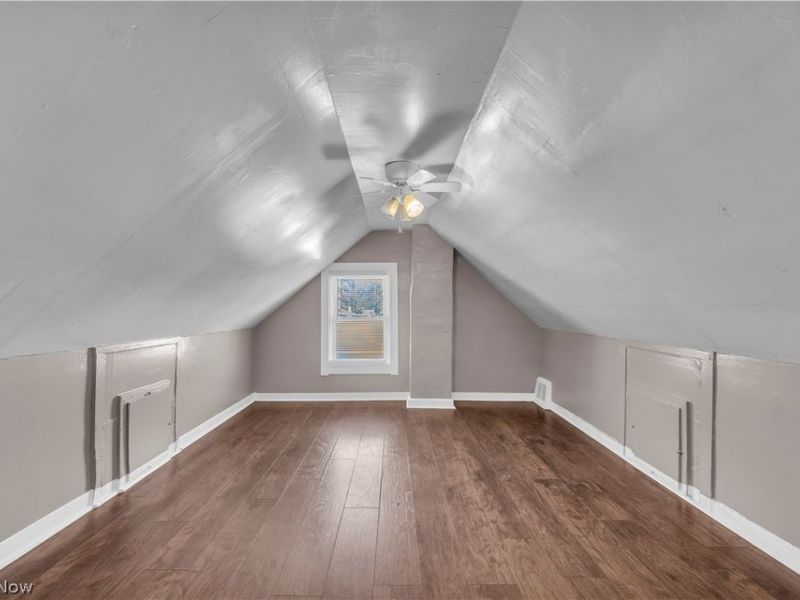 5628 Pacific Avenue, Cleveland, OH 44102 Photo 18