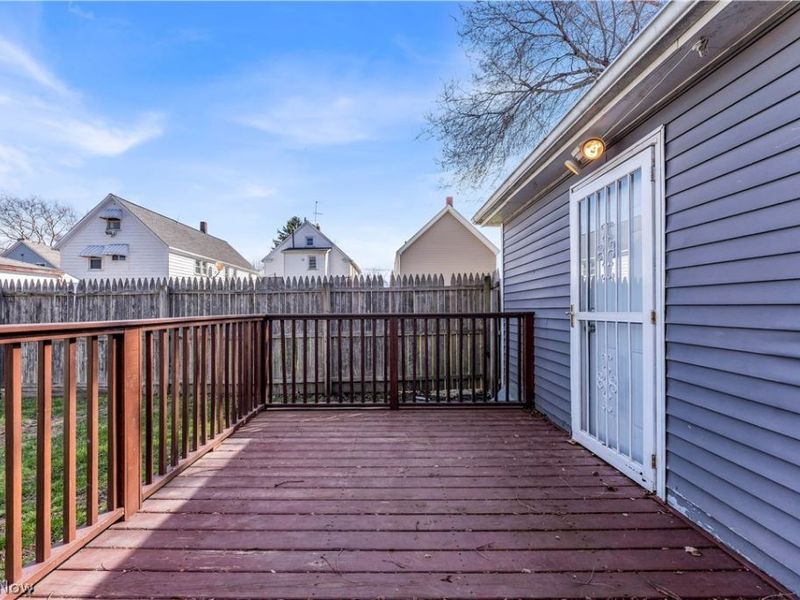 5628 Pacific Avenue, Cleveland, OH 44102 Photo 26