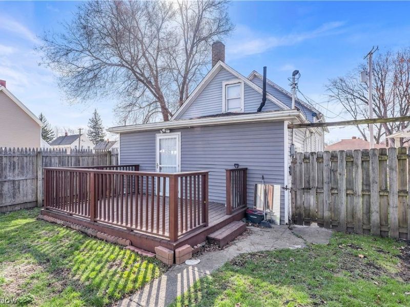 5628 Pacific Avenue, Cleveland, OH 44102 Photo 29