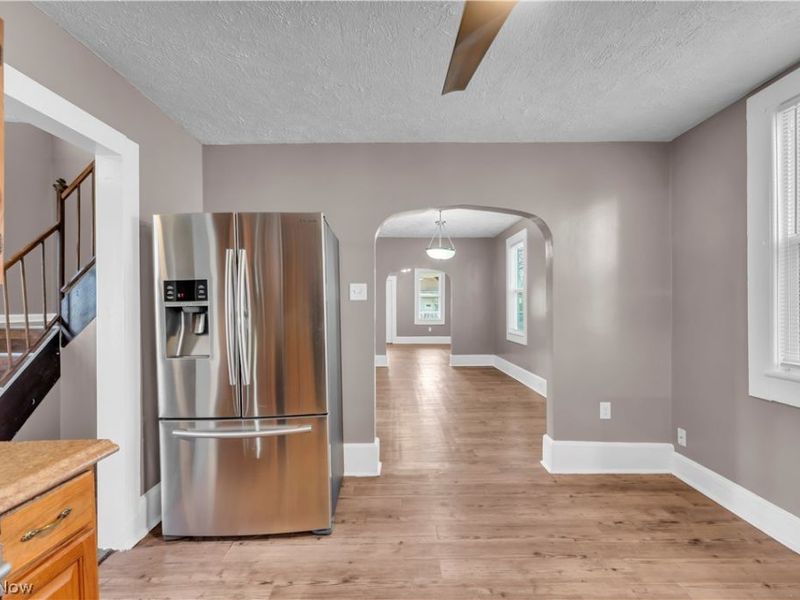 5628 Pacific Avenue, Cleveland, OH 44102 Photo 4