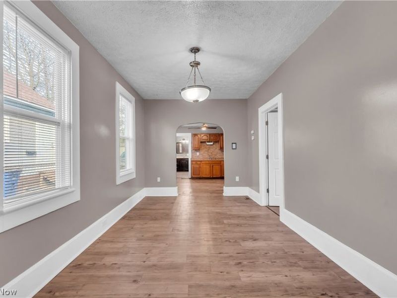 5628 Pacific Avenue, Cleveland, OH 44102 Photo 9