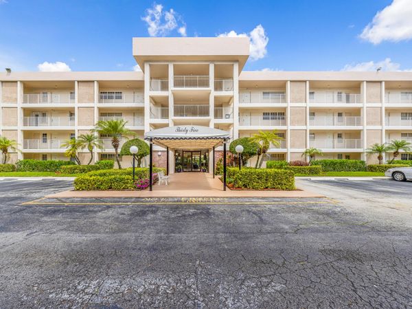 3151 S Palm Aire Drive, Unit 407, Pompano Beach, FL 33069