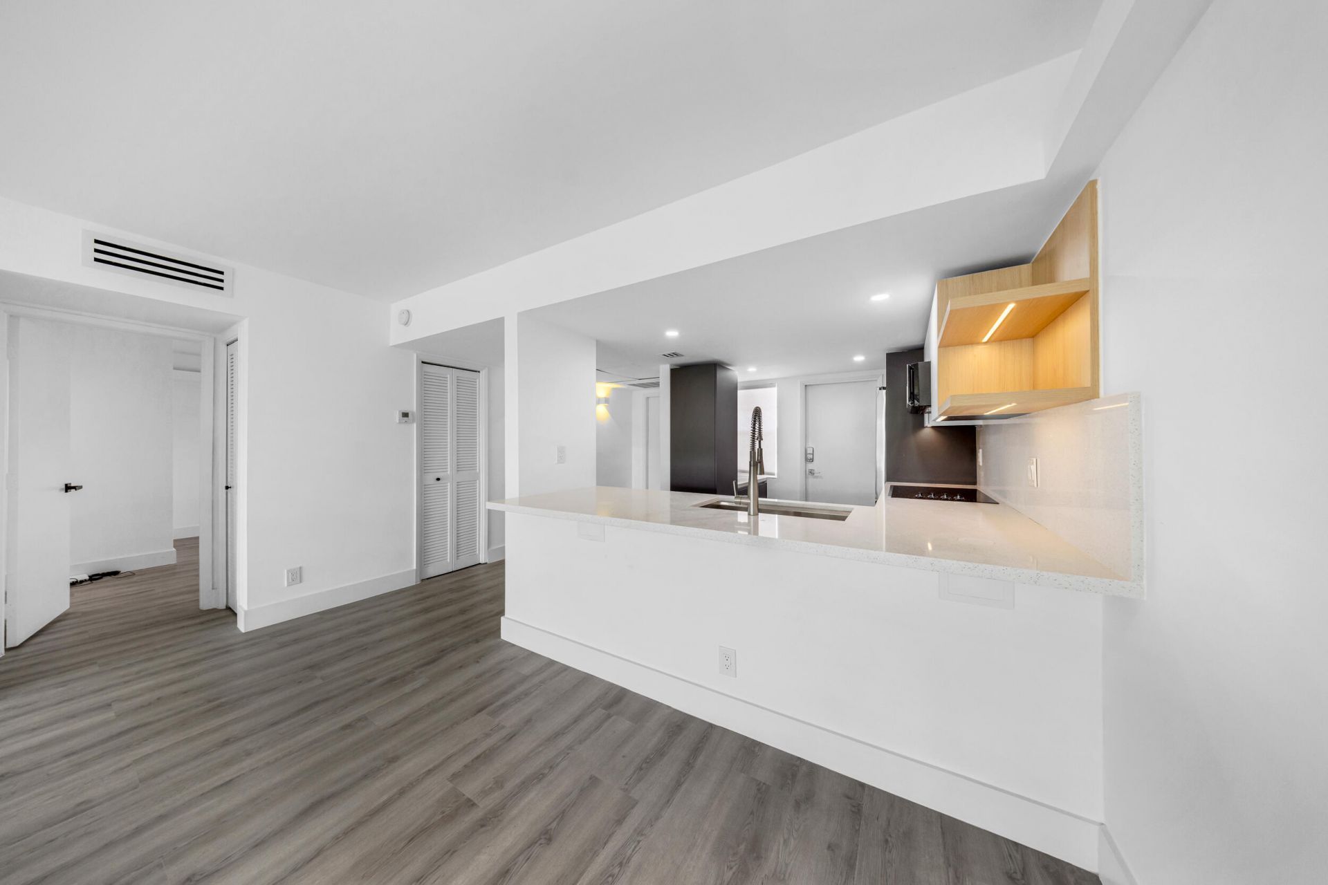 3151 S Palm Aire Drive, Unit 407, Pompano Beach, FL 33069 Photo