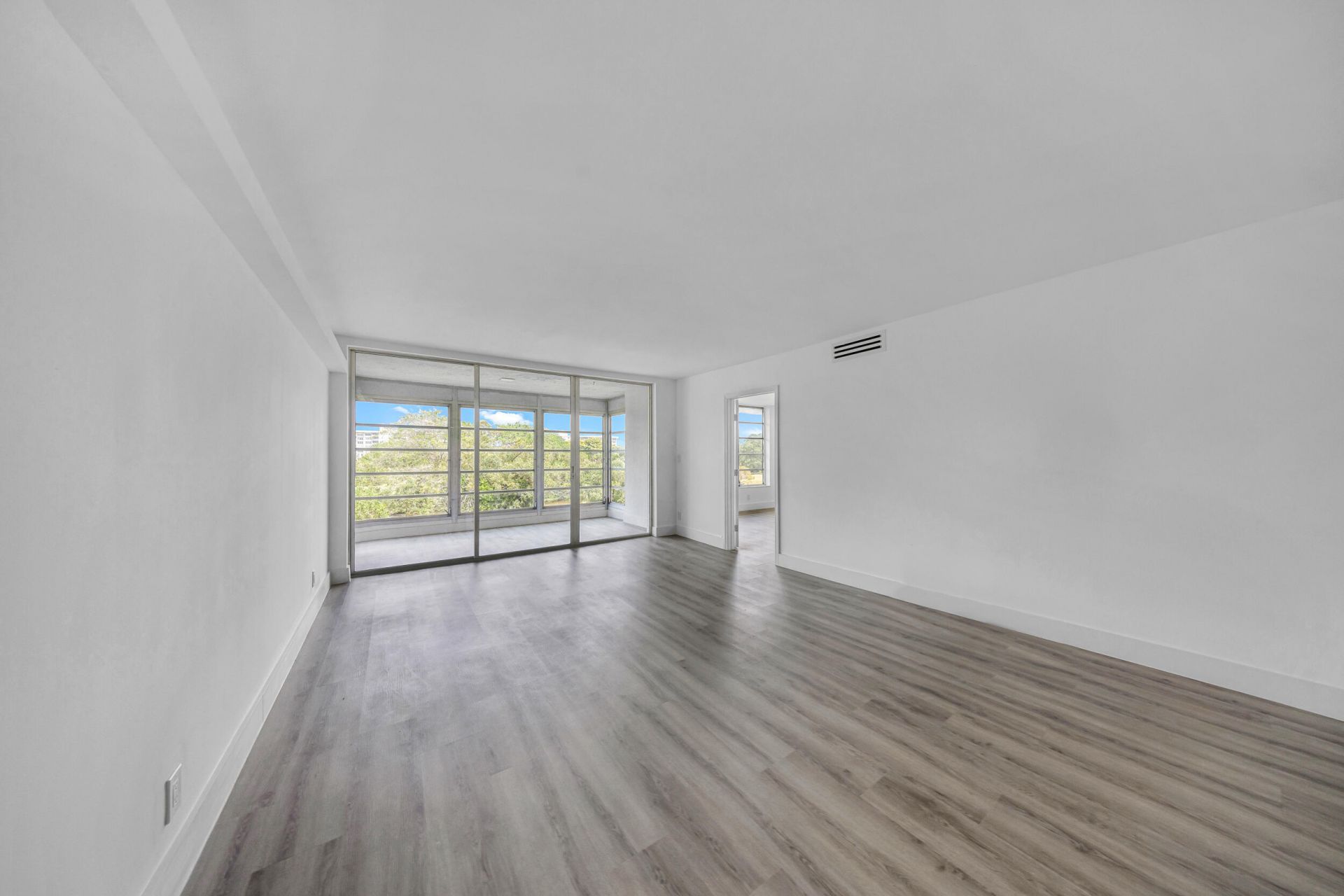 3151 S Palm Aire Drive, Unit 407, Pompano Beach, FL 33069 Photo