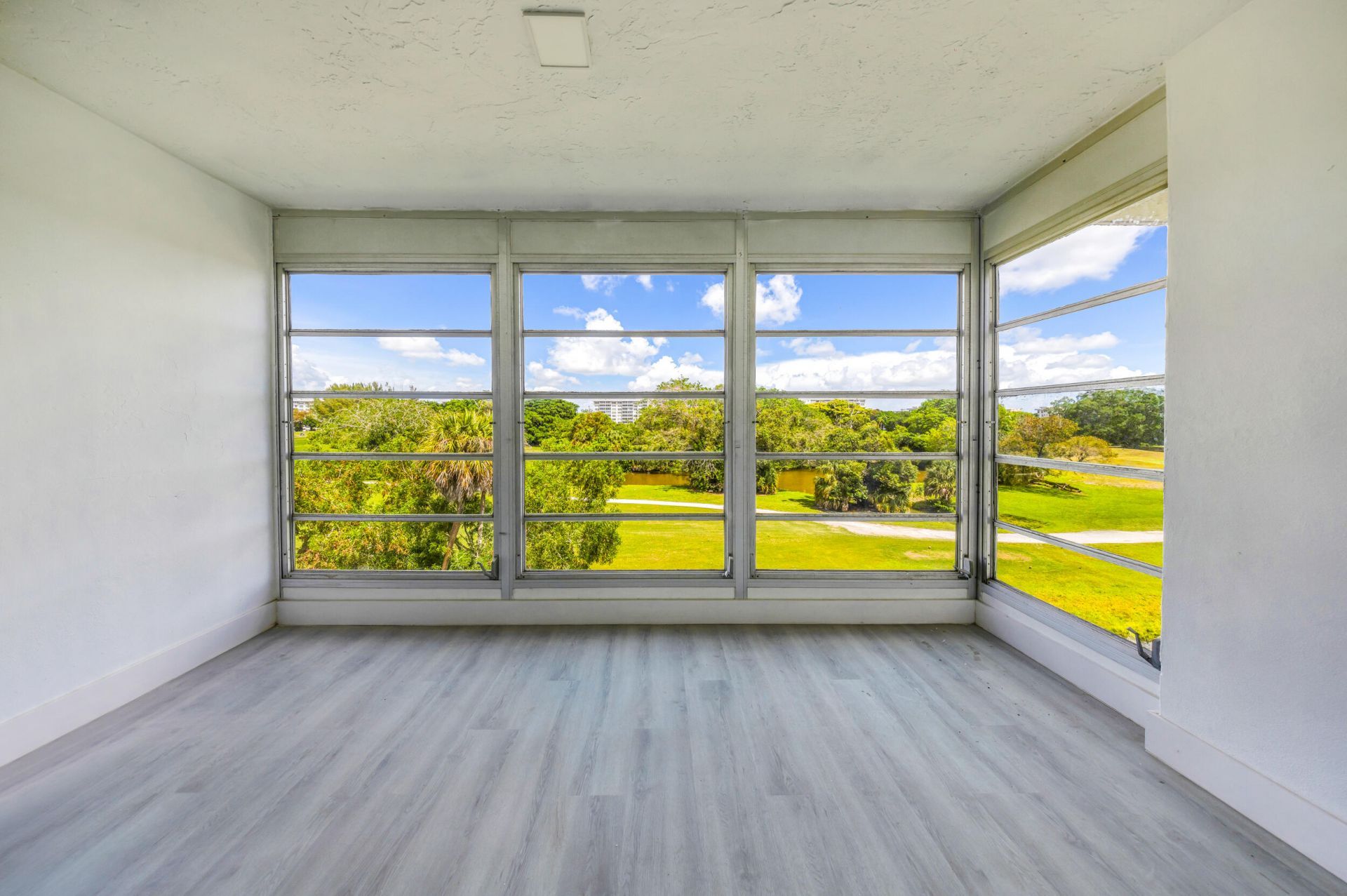 3151 S Palm Aire Drive, Unit 407, Pompano Beach, FL 33069 Photo