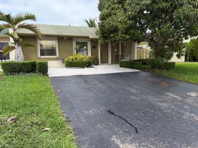 11906 SW 110th St Cir E, Miami, FL 33186 Photo