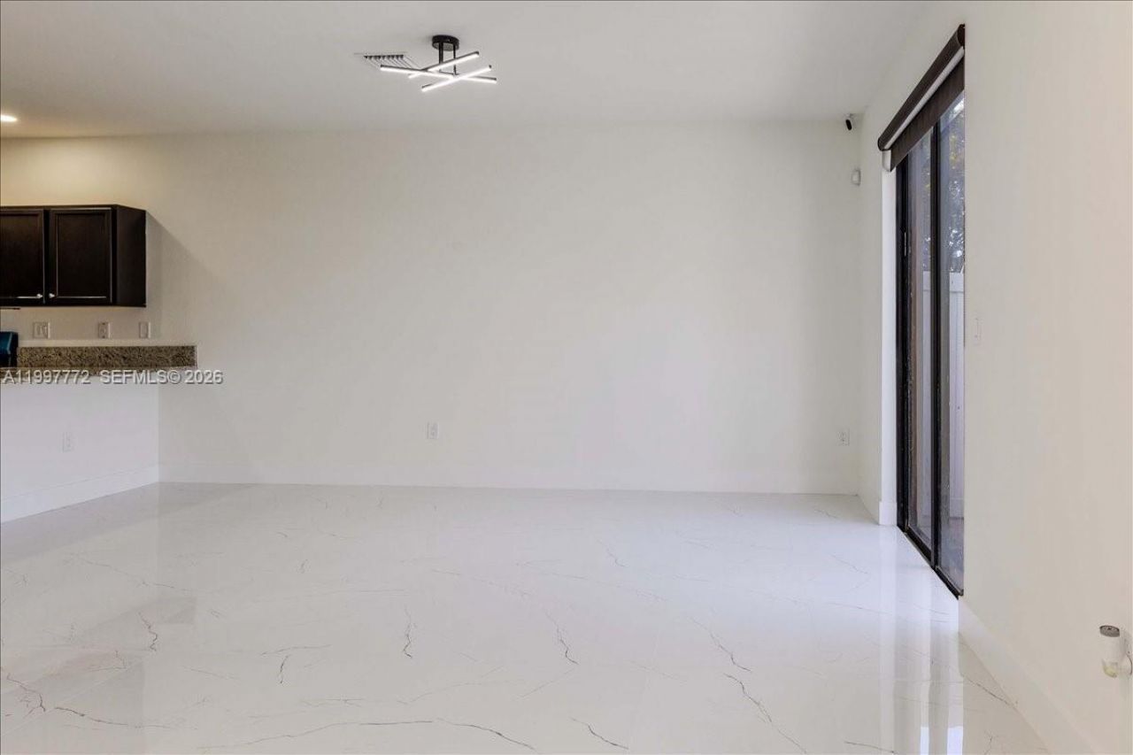 3335 W 94th Ter, Hialeah, FL 33018 Photo