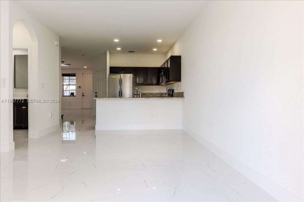 3335 W 94th Ter, Hialeah, FL 33018 Photo