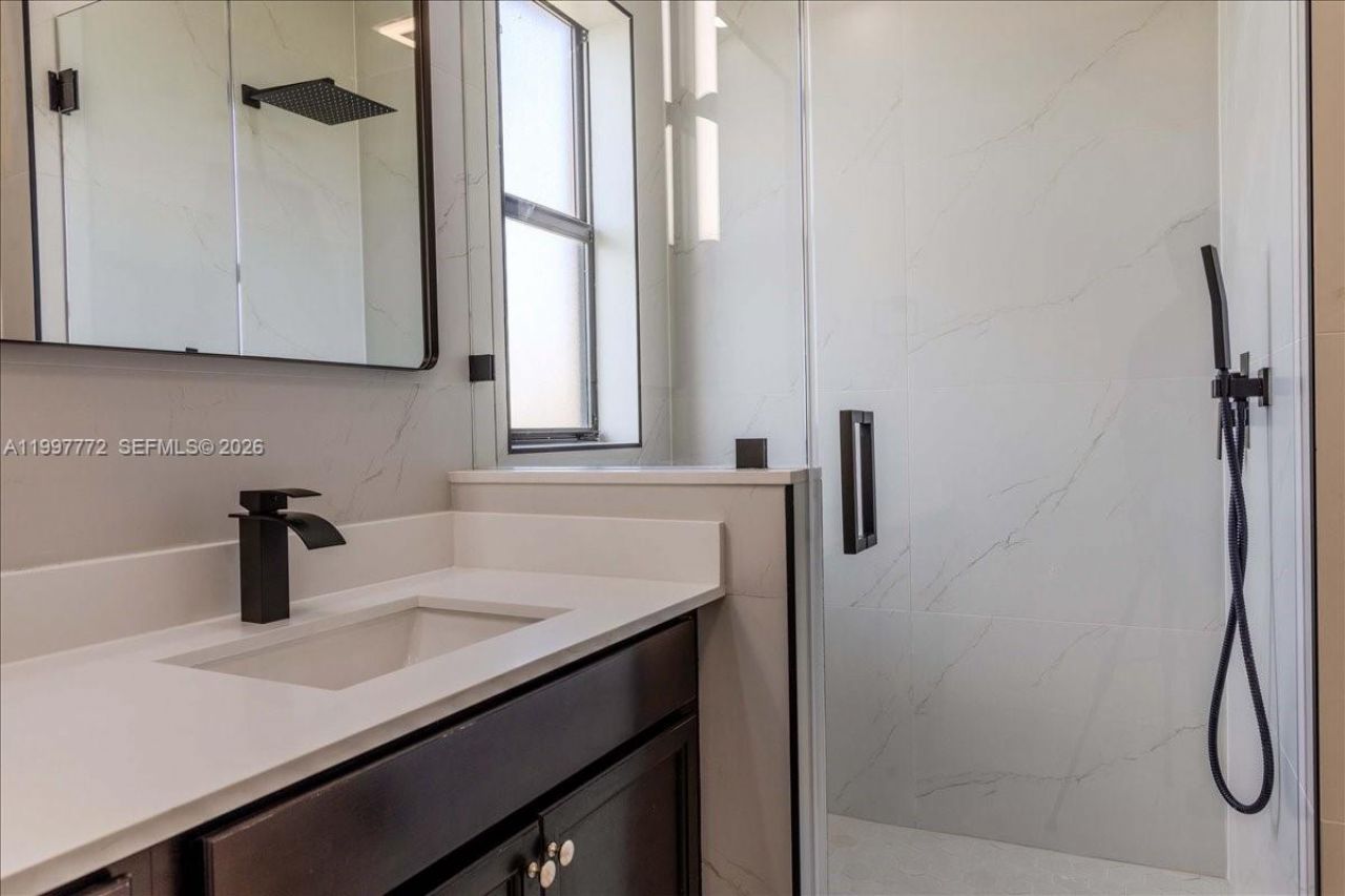 3335 W 94th Ter, Hialeah, FL 33018 Photo