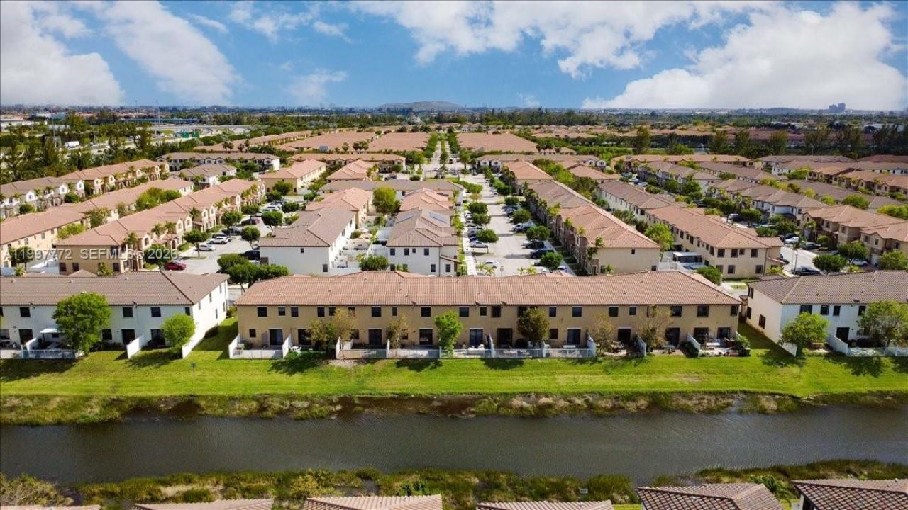 3335 W 94th Ter, Hialeah, FL 33018 Photo