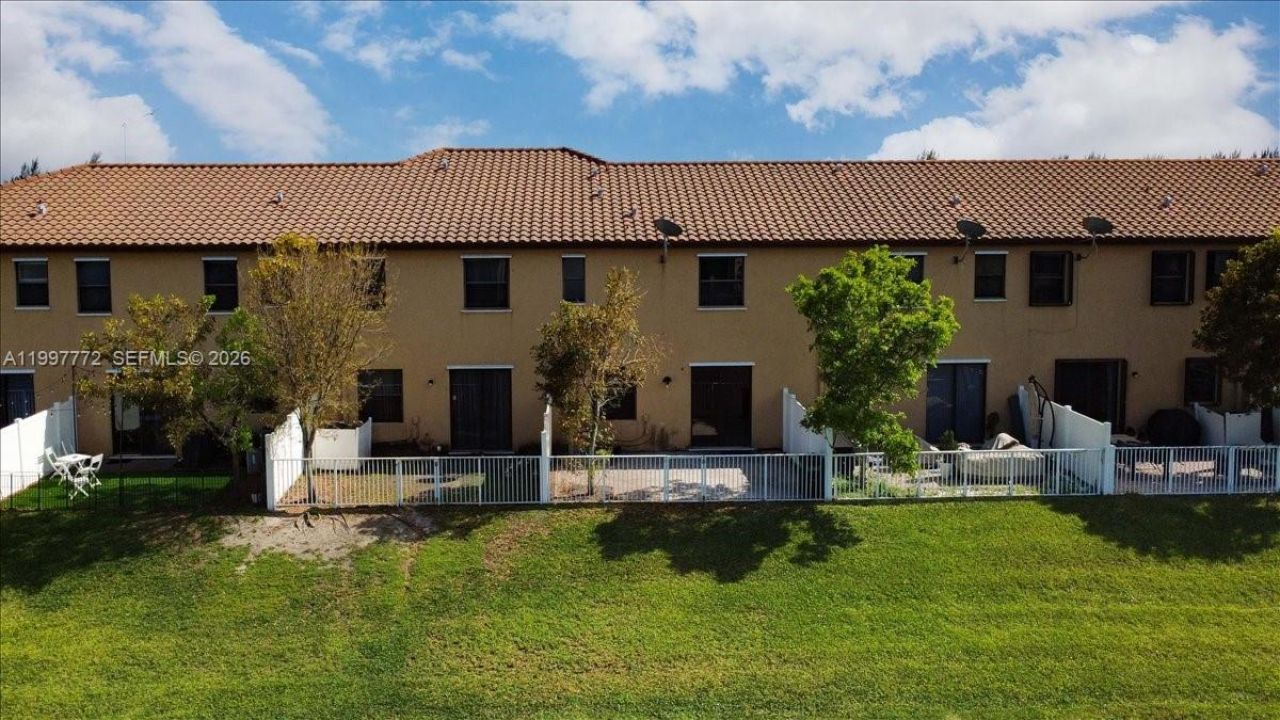 3335 W 94th Ter, Hialeah, FL 33018 Photo