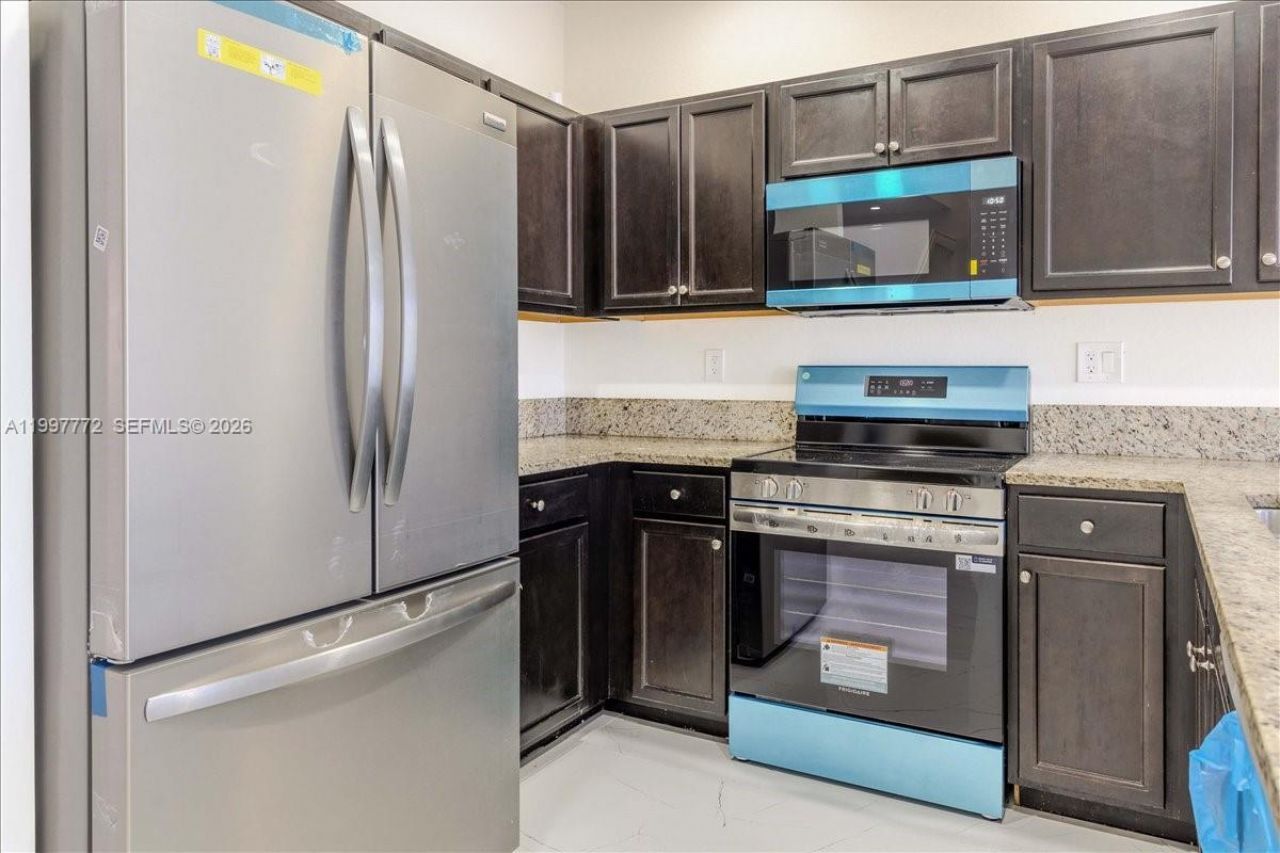 3335 W 94th Ter, Hialeah, FL 33018 Photo