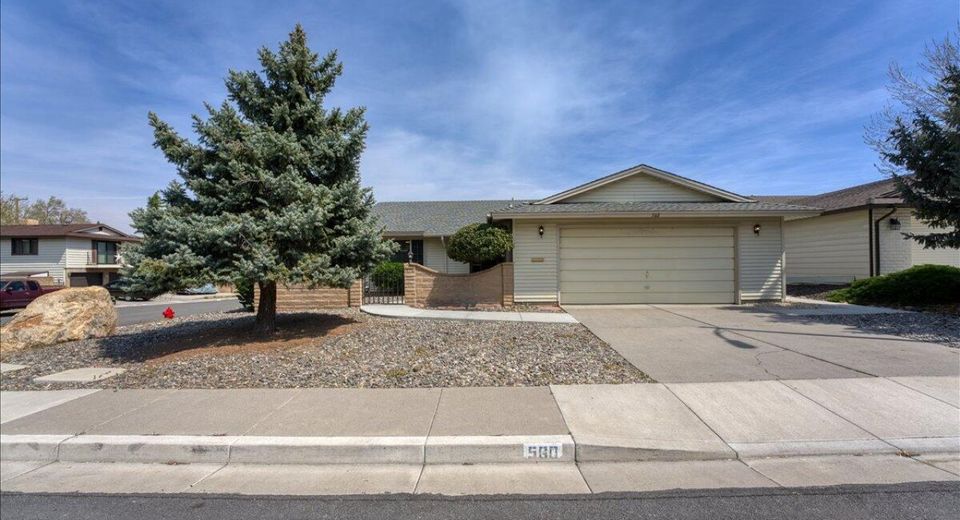 560 Peter Circle, Reno, NV 89503 Photo