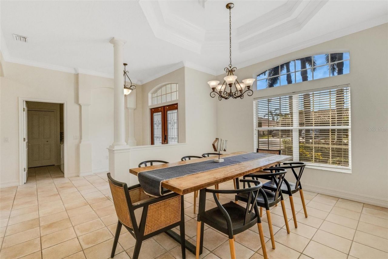 4801 Edgemont Court, Sarasota, FL 34233 Photo