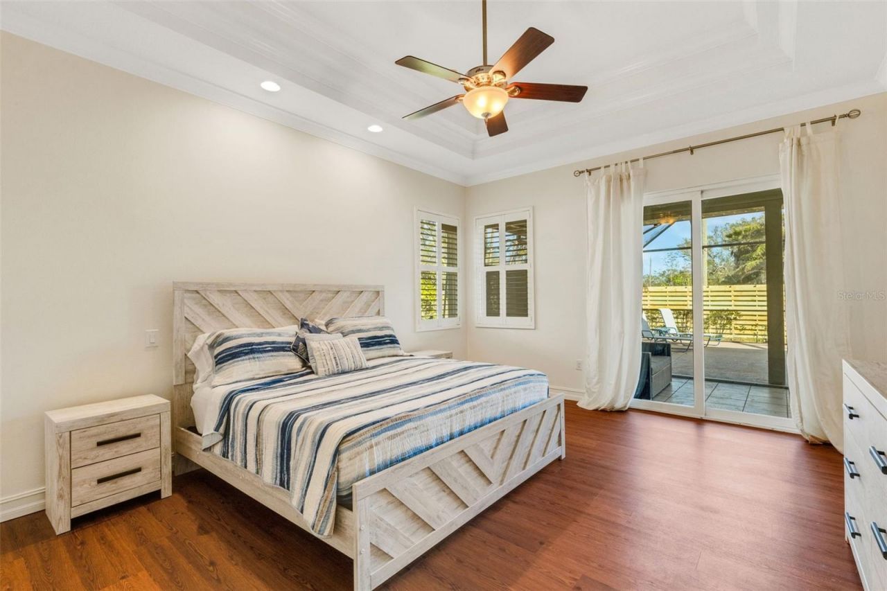 4801 Edgemont Court, Sarasota, FL 34233 Photo