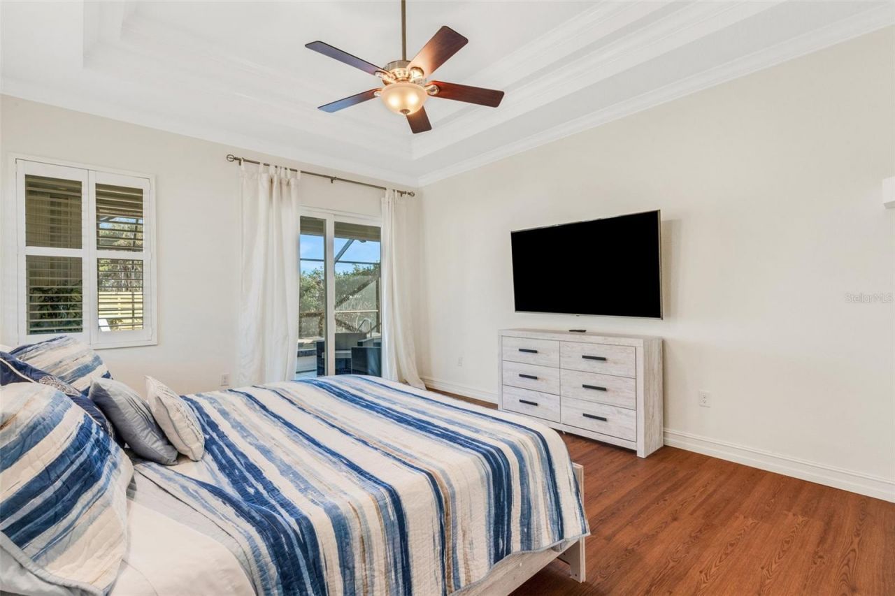 4801 Edgemont Court, Sarasota, FL 34233 Photo