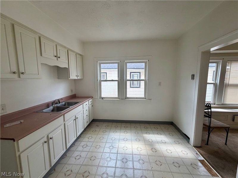 3821 E 143rd Street, Cleveland, OH 44128 Photo 24