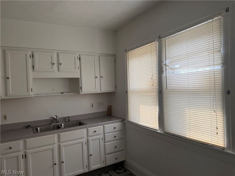 3821 E 143rd Street, Cleveland, OH 44128 Photo 6