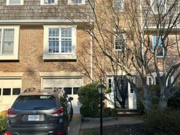 2941 OAKBOROUGH SQUARE, OAKTON, VA 22124