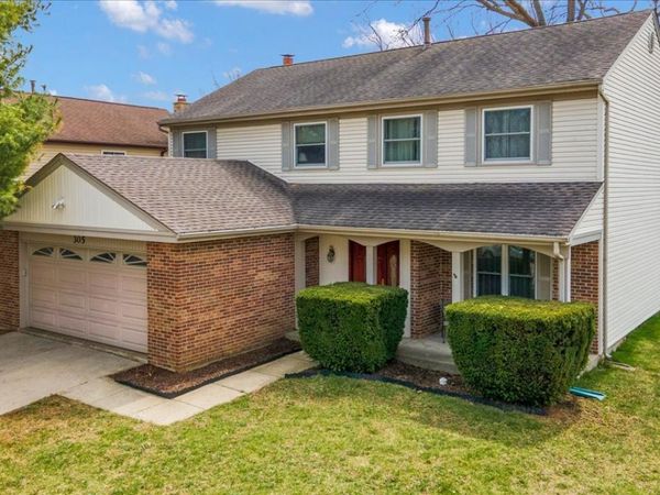 305 Abbey Lane , Vernon Hills, IL 60061