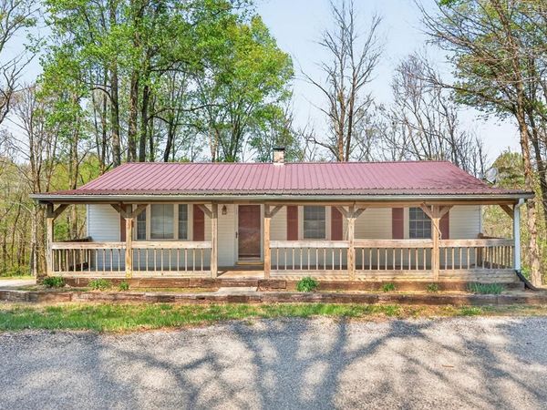 109 Mayfield Brown Dr., Celina, TN 38551