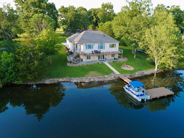 1018 Idlewild Drive, Sparta, TN 38583