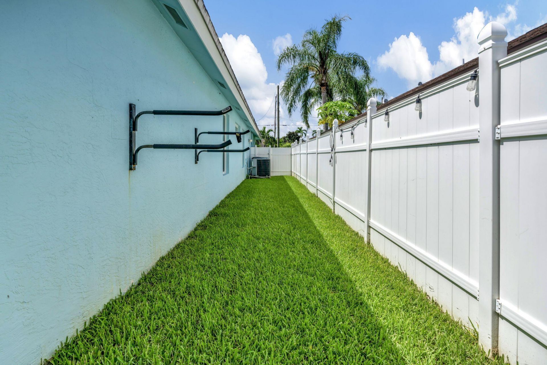 6253 Michael Street, Jupiter, FL 33458 Photo