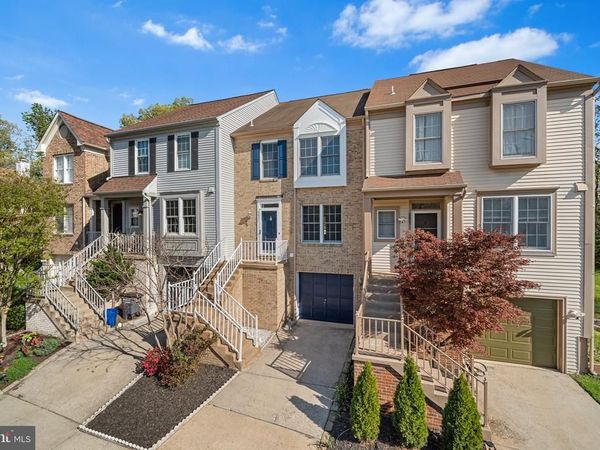 6821 MALTON COURT, CENTREVILLE, VA 20121